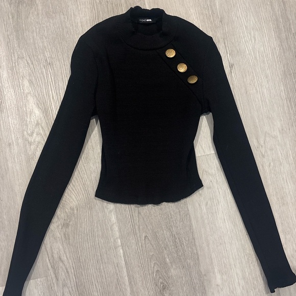 Elegant Black Top with Gold Accents - Picture 1 of 3